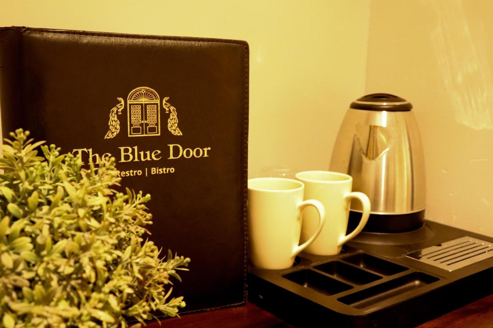 Hotel Blue Door Būndi Exterior foto